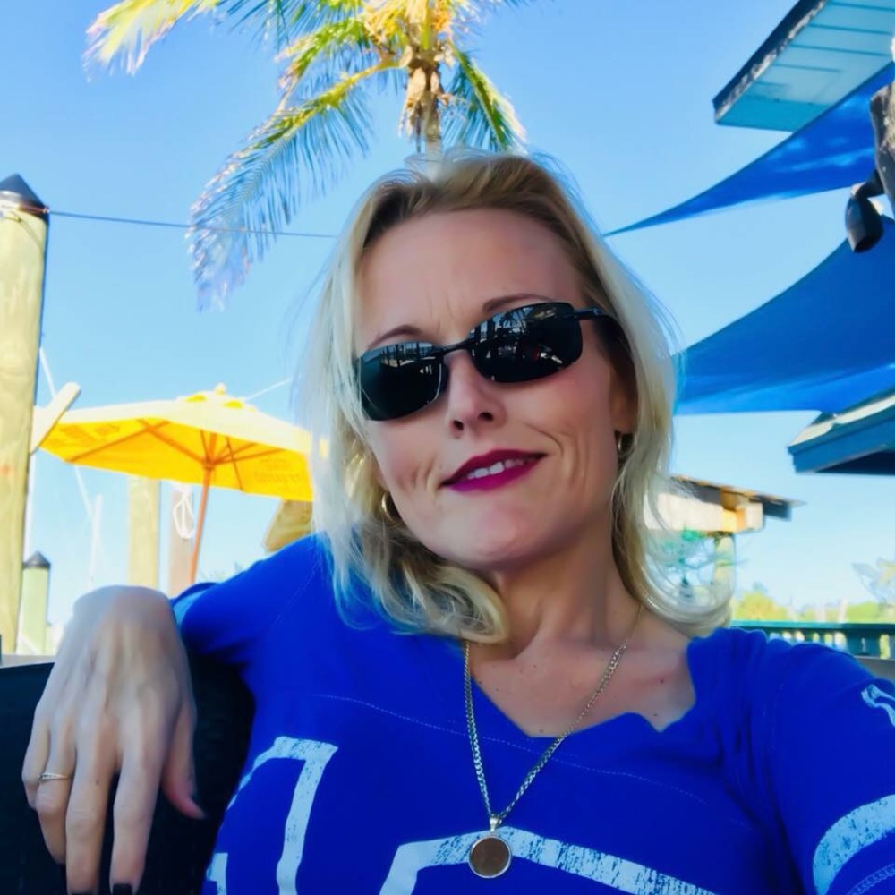 Meet your Posher, Yvonne